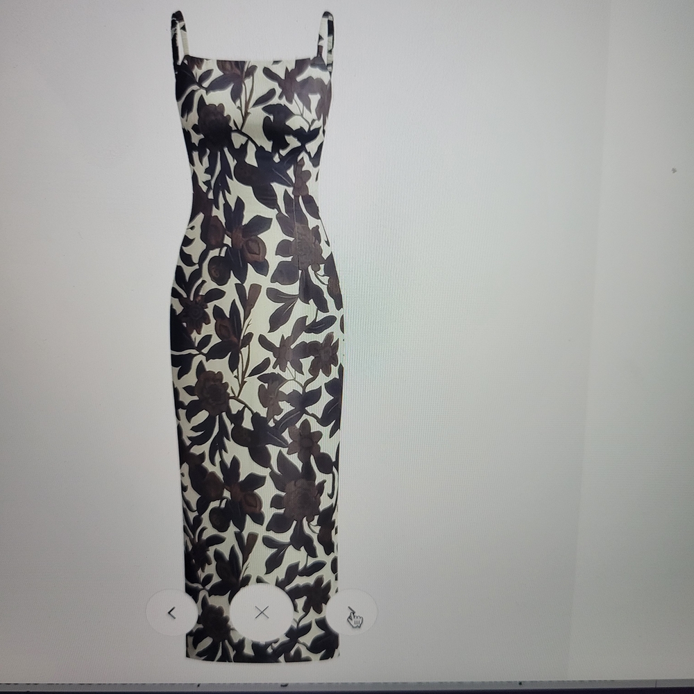 Commense Black and Cream Floral Maxi Dress